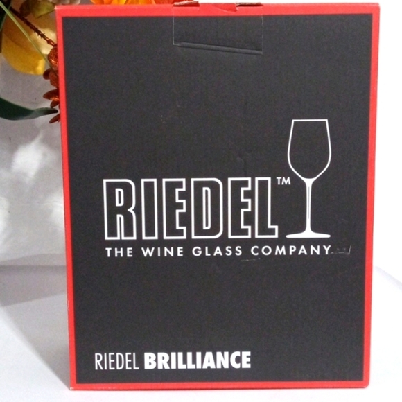RIEDEL BRILLIANCE CRYSTAL TWO PIECE WINE GLASS SET SIZE 16oz. NWT - Picture 3 of 4